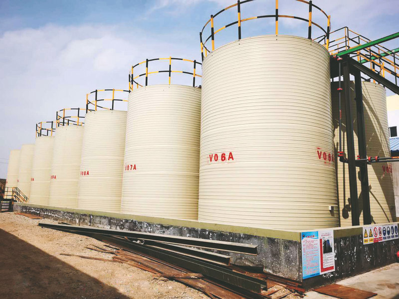 PPH、HDPE防腐纏繞儲(chǔ)罐塔器